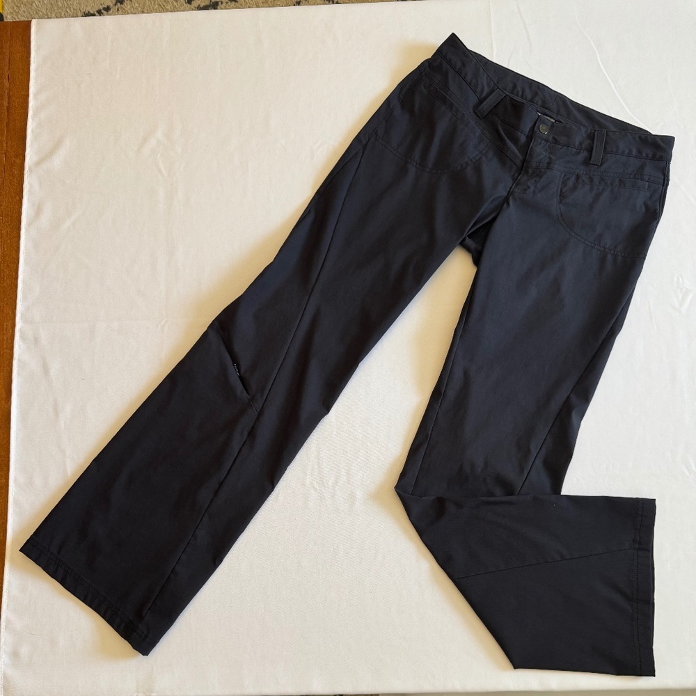 Athleta  Low Rise Flare Pant